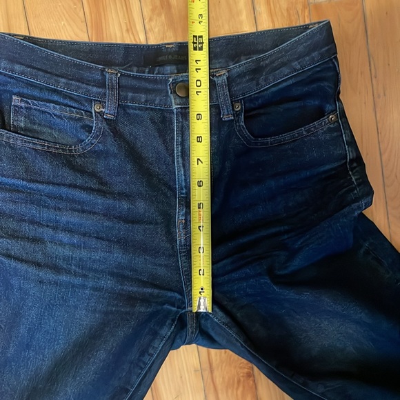 Uniqlo Denim Straight Leg - Picture 6 of 7